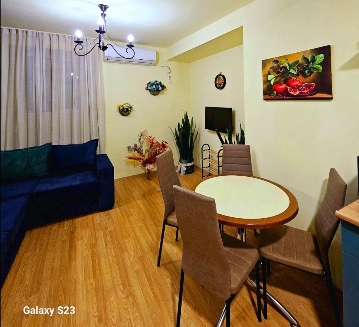 Apartment In The Old District ティビリシ エクステリア 写真