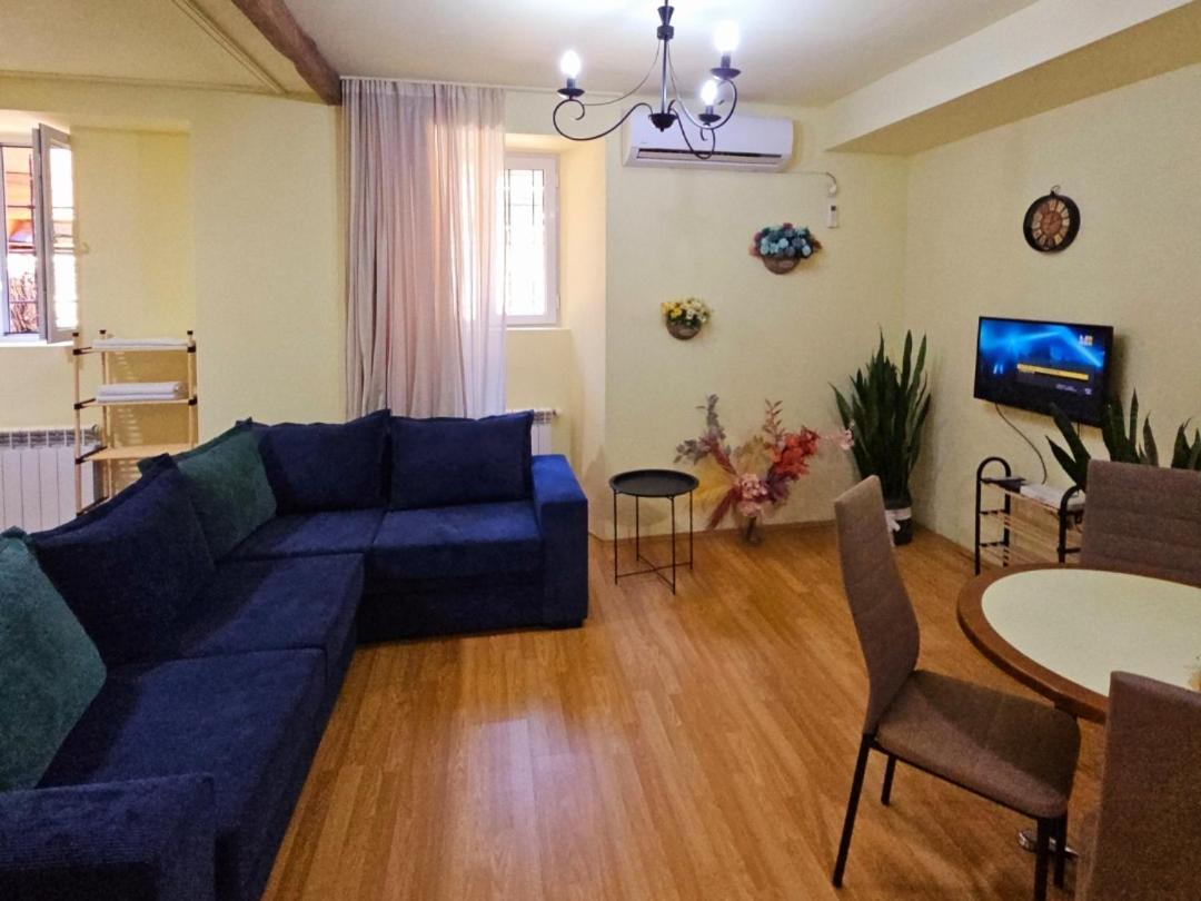 Apartment In The Old District ティビリシ エクステリア 写真